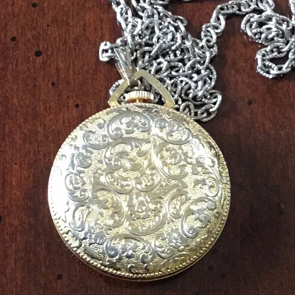 Vintage Swiss Made Lucerne Pendant Watch on 20” Chain - Picture 2 of 3